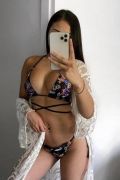 Afghan escort Jennifer, Canberra. Phone number: +1 716 705 2706