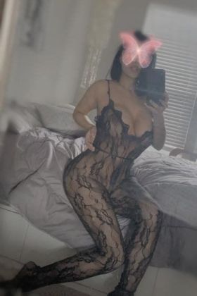 Afghan escort Kristin (Canberra)